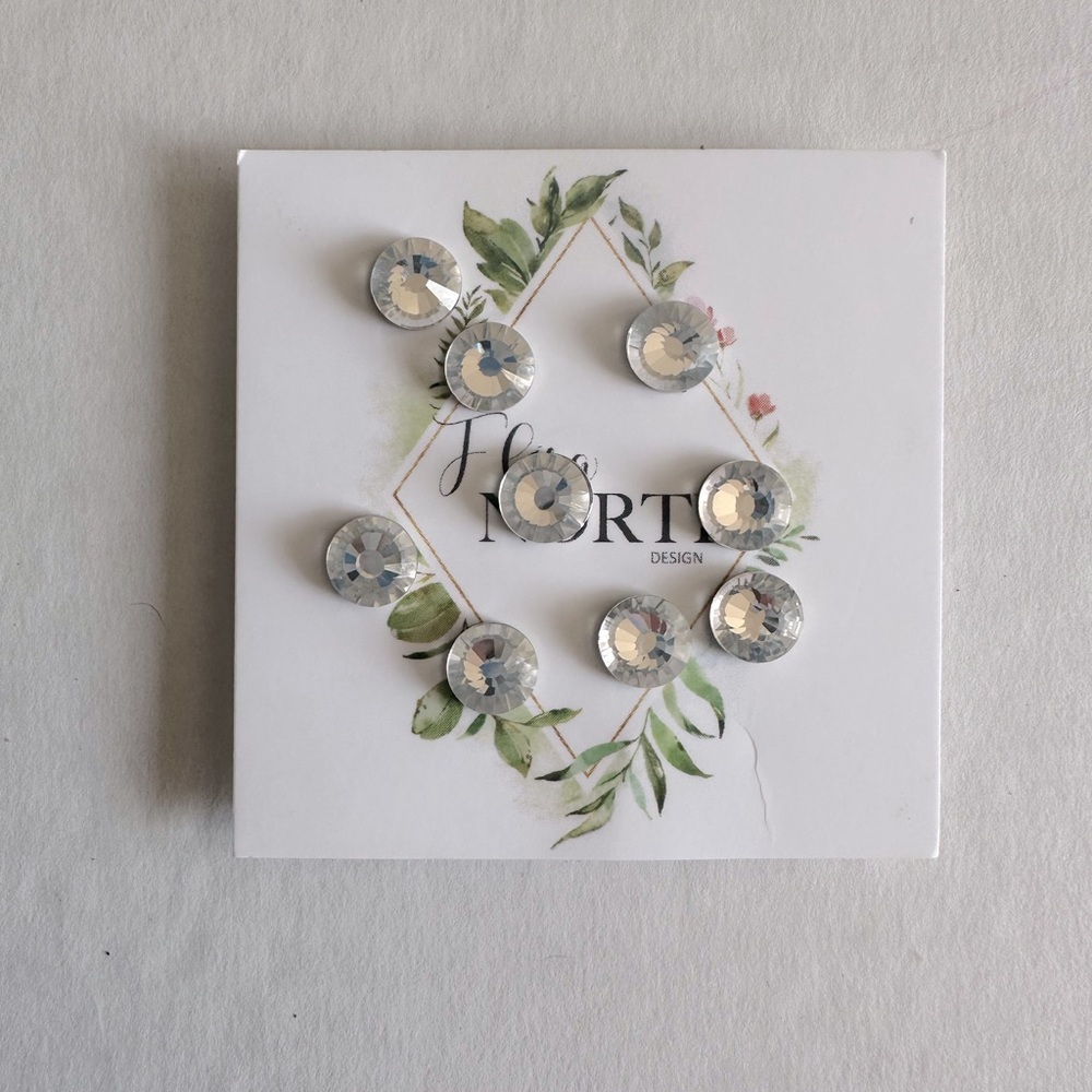 Crystal Veil Weight Magnets